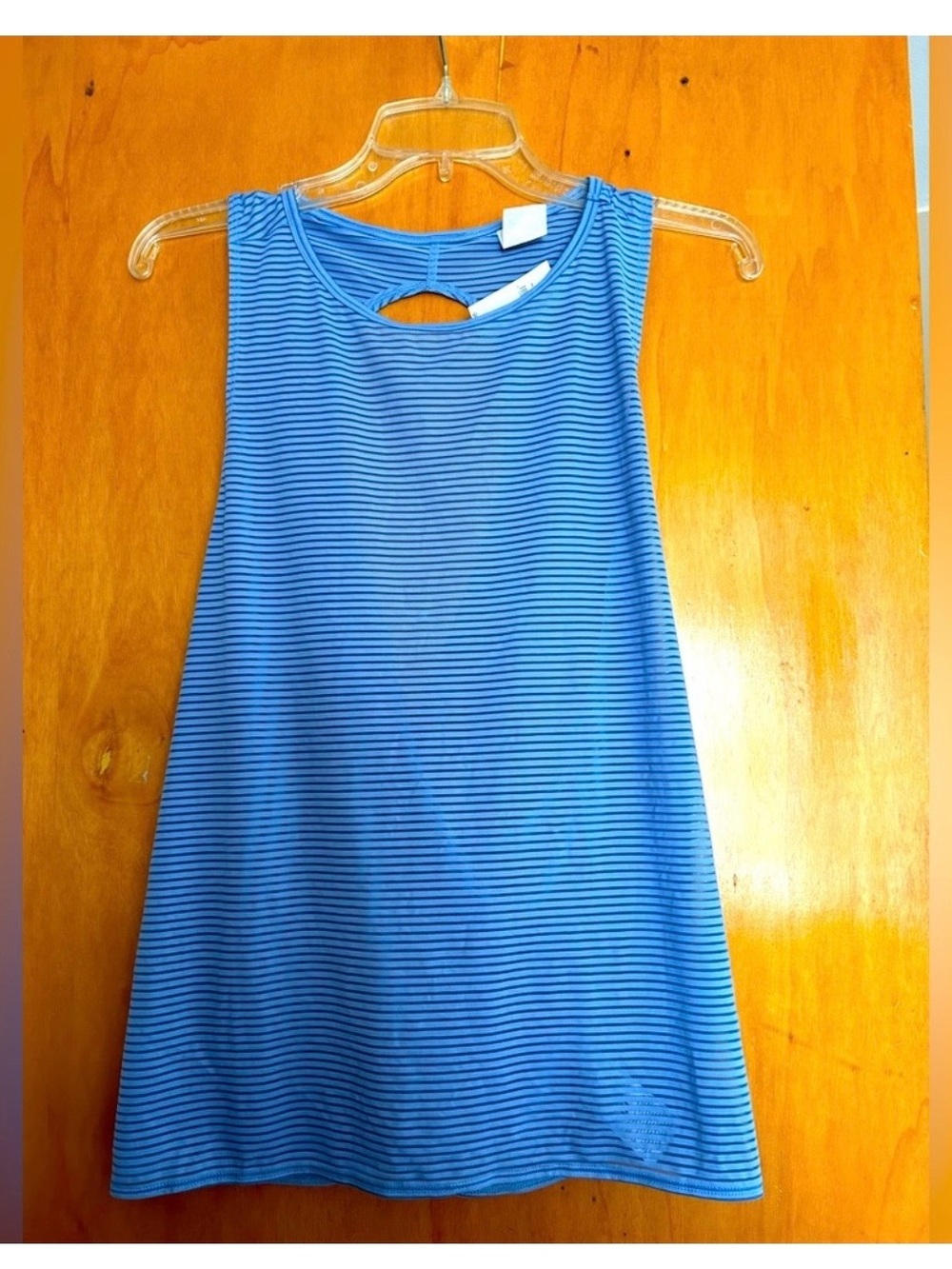 Gapfit Blue Striped Keyhole Tank